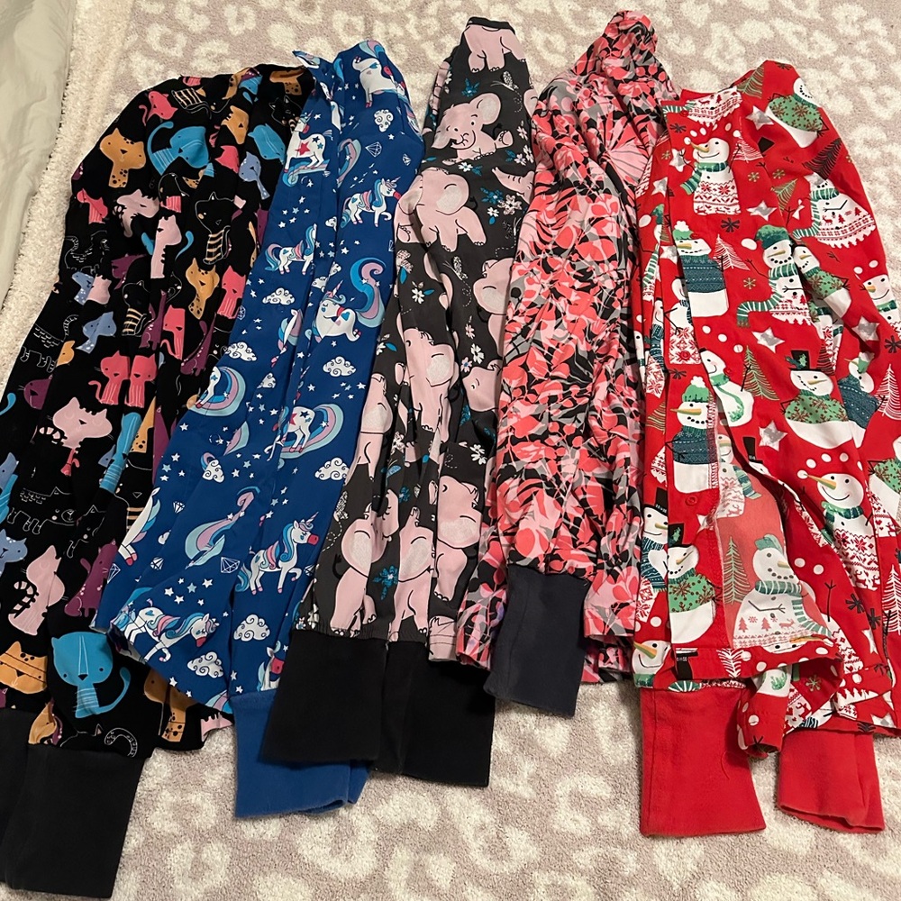 5 Printed Scrub Jackets